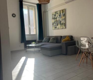 Belsunce Apartment | Charmant T2 climatisé a 5 min de là gare st-charles - vieux port