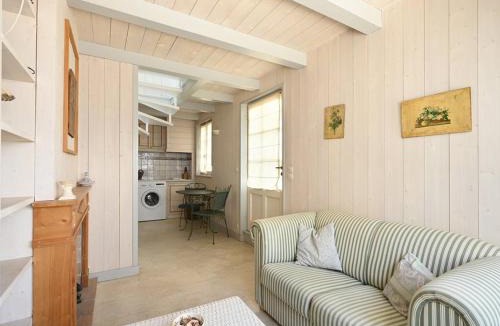 Les Portes-en-Re House | Charmante Maison de Village au Cœur des Portes-en-Ré, Proche Plage et Golf - FR-1-434-86