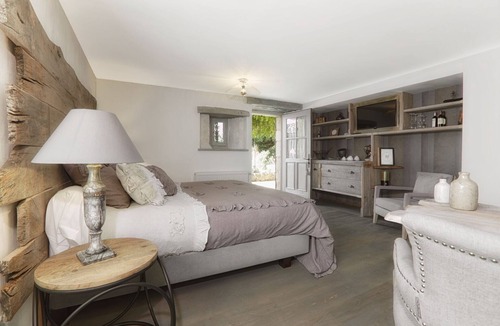 Saint-Martin-des-Combes Bed & Breakfast | CHARMING ROOM DORDOGNE NEAR BERGERAC