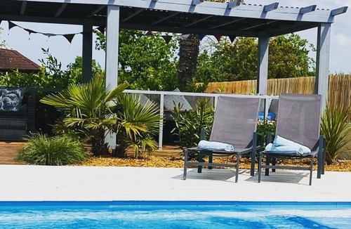 Couture-dArgenson House | Charming 3-bedroom house with WiFi in Couture-D’argenson