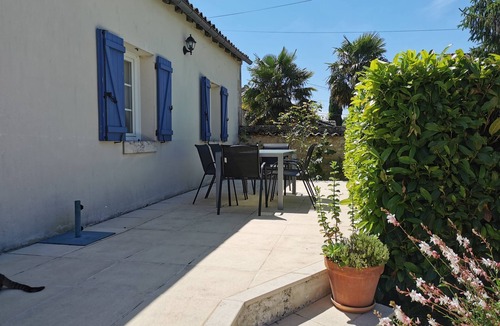 Segonzac House | Charming 3-bed cottage in Cognac vineyards, with large pool and fun games room