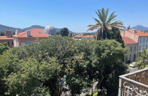 Hyeres City Centre Apartment | Charming 3 rooms of 50 m2 located in Hyères