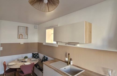 Surgeres Apartment | Charming apartment in a house with character