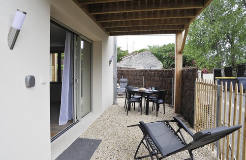 Jonzac Apartment | CHARMING APARTMENT WITH TERRACE IN A QUIET RESIDENCE NEAR JONZAC CENTER