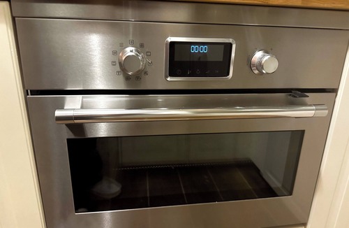 Gambetta Apartment | Charming apartment with WiFi and AC in pleasant Nice