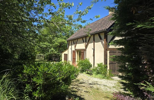 Berbiguieres Cottage | Charming cottage with shared pool in the heart of the Black Perigord