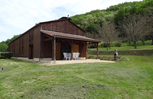 Domme Cottage | Charming Cottage with Fireplace, WiFi, and Stunning Dordogne Valley Views