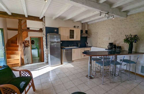 Chadurie Cottage | Charming Cottage with Private Garden, Shared Pool, and Child-Friendly Amenities