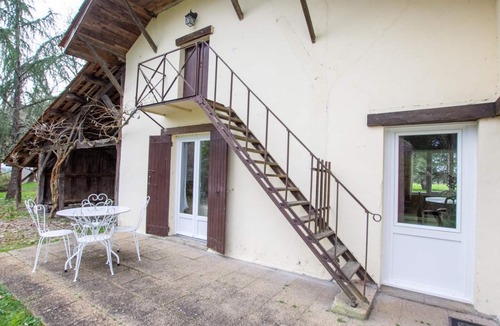 Ginestet Cottage | Charming Cottage with Pool, Near Vineyards and Historic Towns