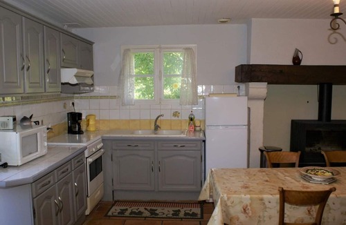 Mensignac Cottage | Charming Country Cottage with Farm Animals, Fireplace, and Garden in Dordogne
