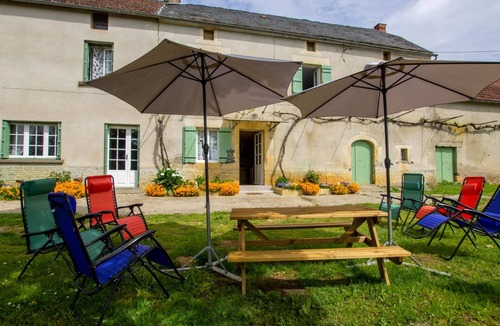 Paulin Cottage | Charming Farmhouse with Jacuzzi, Near Sarlat - Sleeps 6