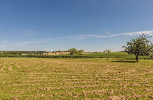 Champagne-et-Fontaine House | Charming holiday home in Aquitaine with Swimming Pool