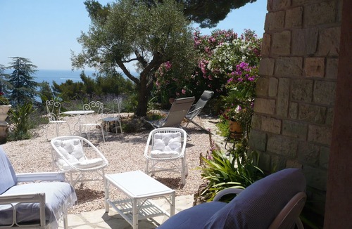 Les Issambres Apartment | Charming 2 Room 75 m2 with Splendid sea view and Huge RDJ. Beach 300 m.