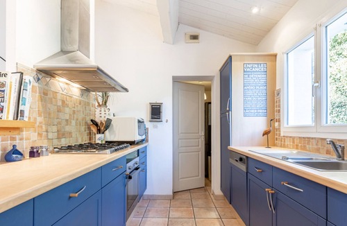 Saint-Trojan-les-Bains Villa | Charming villa for 10/12 people between sea and forest garden and swimming pool