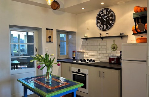 Verteuil-sur-Charente House | Charming and cozy cottage by the Charente river