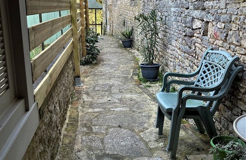 Verteuil-sur-Charente House | Charming and cozy cottage by the Charente river