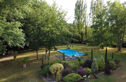 Arsague Apartment | Charming gîte "La Louve