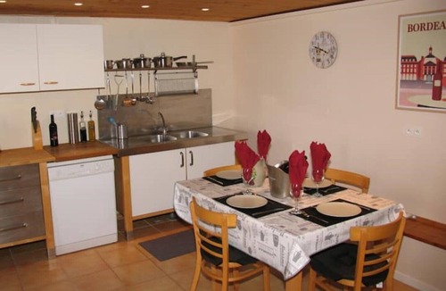 Chatenet House | Charming Gite 3* + pool + tasting room. Beautiful views down the Seugne Valley.