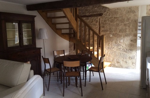 Issigeac House | Charming gite "Le Petit Logis" with garden and jacuzzi for 2 to 5 people.