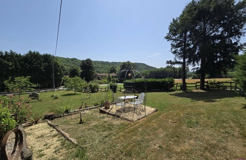 Siorac-en-Perigord Cottage | Charming house in Périgord for 2 with private terrace