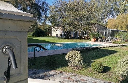 Le Taillan-Medoc House | Charming house just outside Bordeaux with heated swimming pool