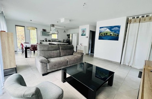 Hasparren House | Charming House in Hasparren Center, 2 Bedrooms, Enclosed Garden, Pet-Friendly, Parking Included