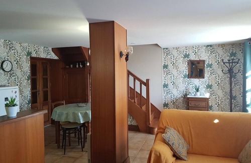 Proissans Cottage | Charming house in Proissans with garden and outdoor play area