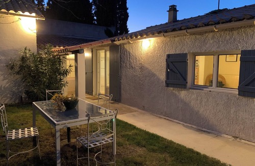 Seguret House | Charming House In Provence With Private Garden.