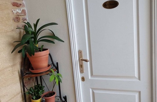 Bergerac Apartment | Charming Loft "Roxane" - Habitation Saint-Clar - Historic Center - WIFI/Netflix