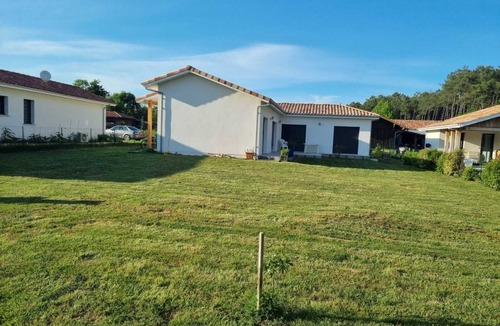 Vielle-Saint-Girons House | Charming new house near the lake