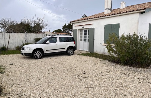 La Bree-les-Bains Villa | Charming Oléronaise house 5 minutes from the beach and 2 minutes from the market