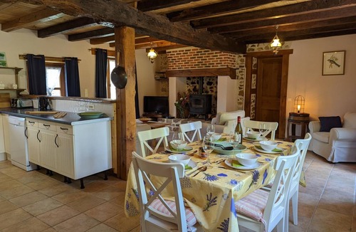 Massignac Cottage | Charming, Spacious Home with Garden, WiFi, and Modern Amenities, Near Domaine des Étangs