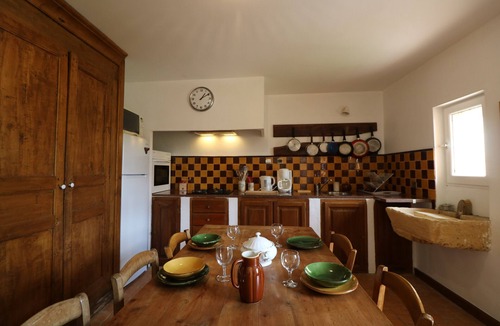Pays-de-Belves House | Charming stone cottage with private pool in a calm and green setting