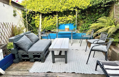 Arcangues Apartment | Charming Studio with Terrace