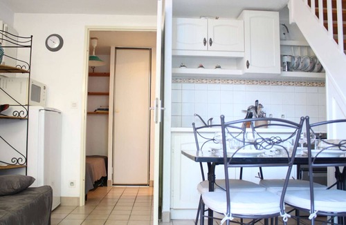 Saint-Martin-de-Re Apartment | Charming T1 bis with Terrace & Pool in Saint-Martin-de-Ré, Sleeps 4