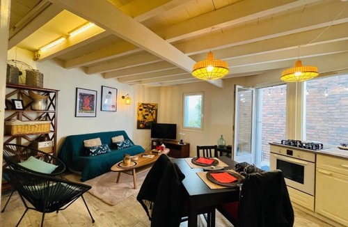 Angouleme House | Charming Town Center House