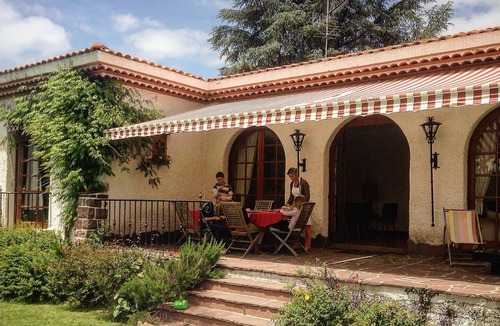 Billere Villa | CHARMING VILLA AT THE FOOT OF THE PYRENEES