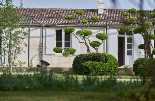 Moulis-en-Medoc Bed & Breakfast | CHASSE-SPLEEN Les Chambres