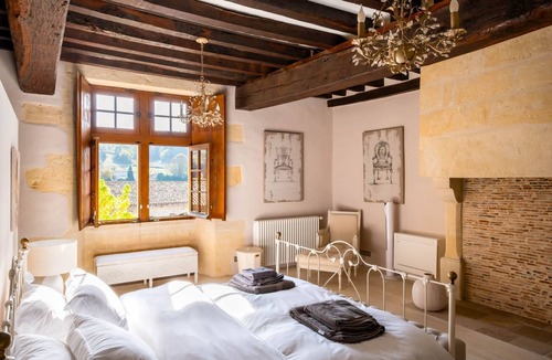Sainte-Florence Other | Chateau Chaumeton - Six Bedroom Castle, Sleeps 14