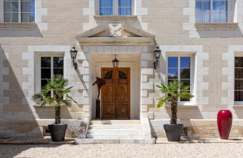 Nouvelle-Aquitaine Bed & Breakfast | Chateau de Bellevue B&B et Appartements avec Piscine saisonal chauffée et Chambres partout climatisées
