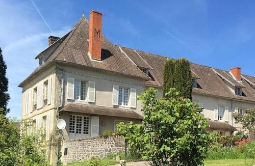 Chamboret Bed & Breakfast | Chateau de Corrigé