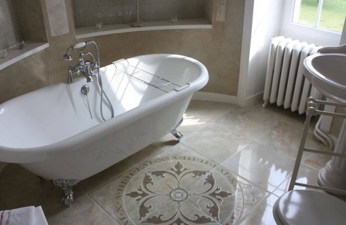 Isle Other | Château de La Chabroulie, in the heart of nature, 5 minutes from Limoges