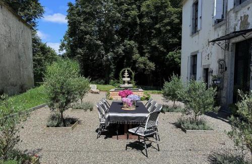 Arette Bed & Breakfast | Chateau Forest