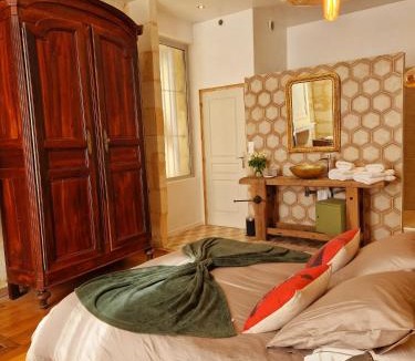 Bayon-sur-Gironde House | Chateau Tanesse de Tourny