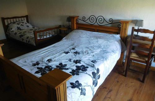 Sauze-Vaussais Bed & Breakfast | Chatenet