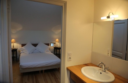 Ligueux Other | Chemin de Gargamelle 'Mirabelle' Luxury Gite Sleeps 2