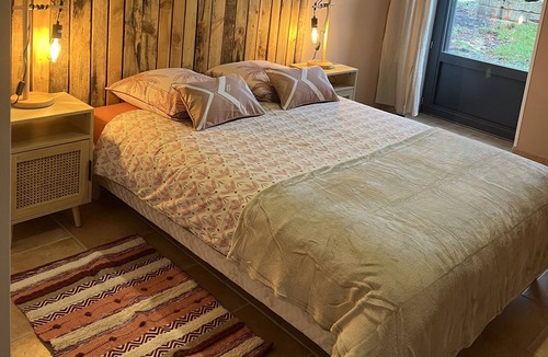 Gageac-et-Rouillac Apartment | Chez FLO et Marjo des Séjours a la Campagne Repos Assurer