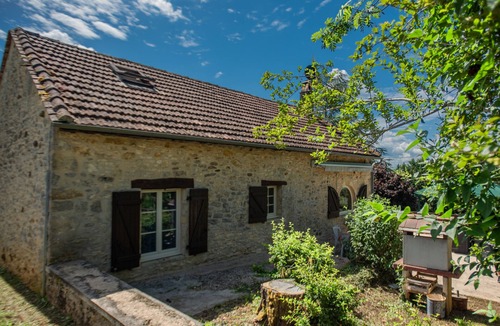 Prats-du-Perigord House | Child-friendly holiday home with large garden
