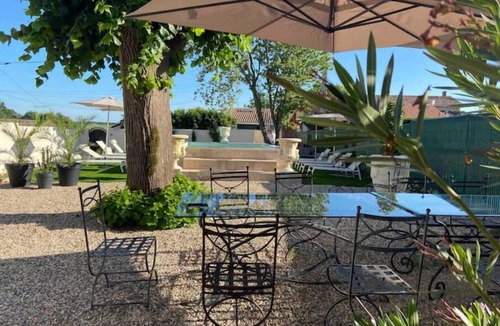 Merignas House | "Clos Antonia" quiet and stylish cottage near St Emilion and Sauternes