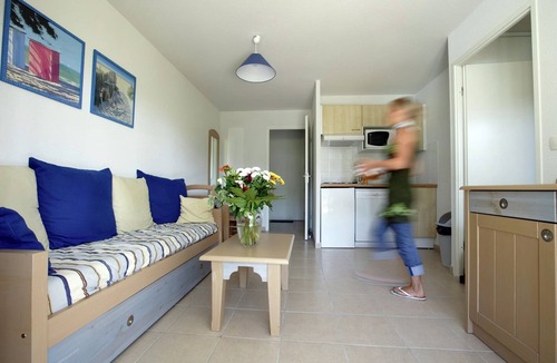 Ondres Apartment | Coastal Escape w/Pool